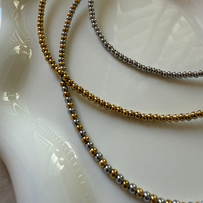 Bare Gold Necklace
