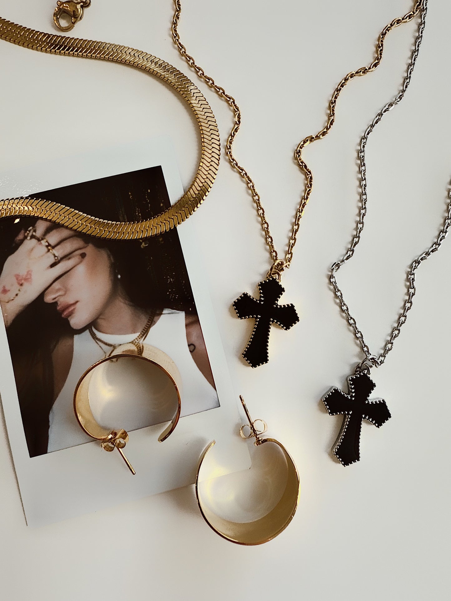 Milan Cross Necklace