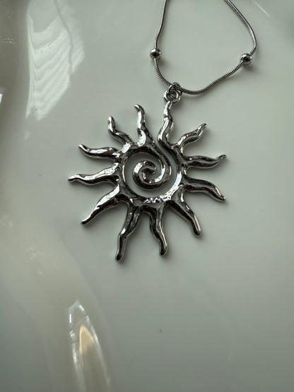 Solana Necklace