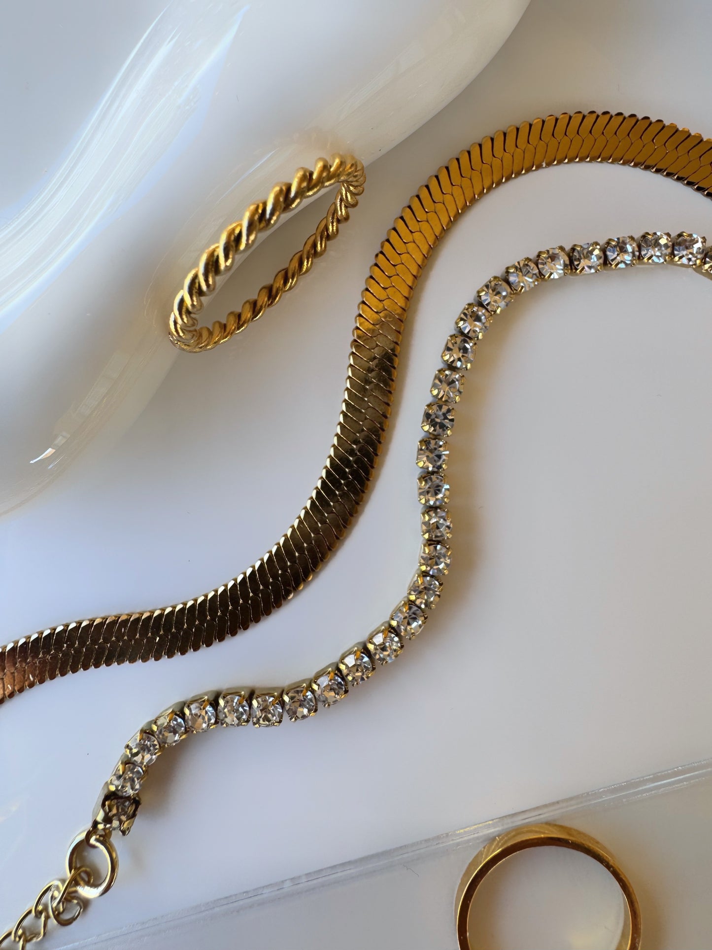 Bold Gold Herringbone Chain