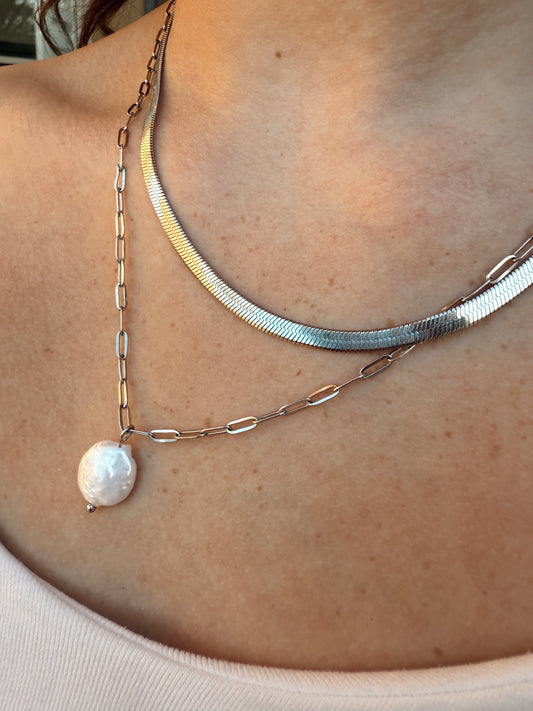 Lena Silver Pearl Drop