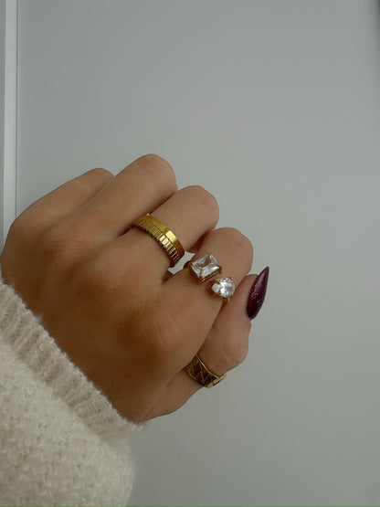Diana Ring