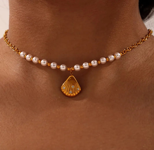 Golden Pearl Shell Necklace