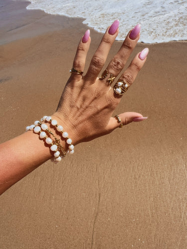 Golden Mermaids Ring