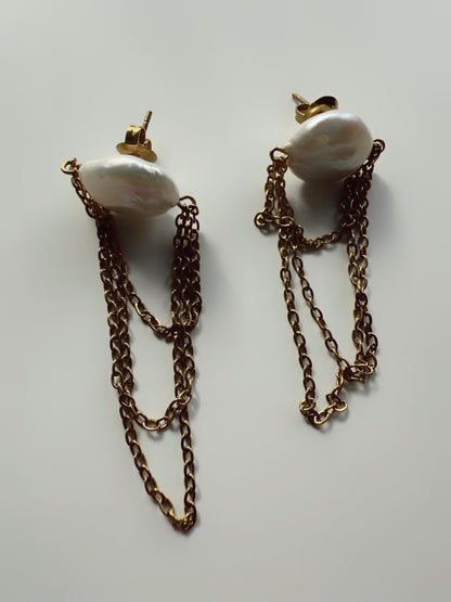 Palm Beach Pearl Earrings
