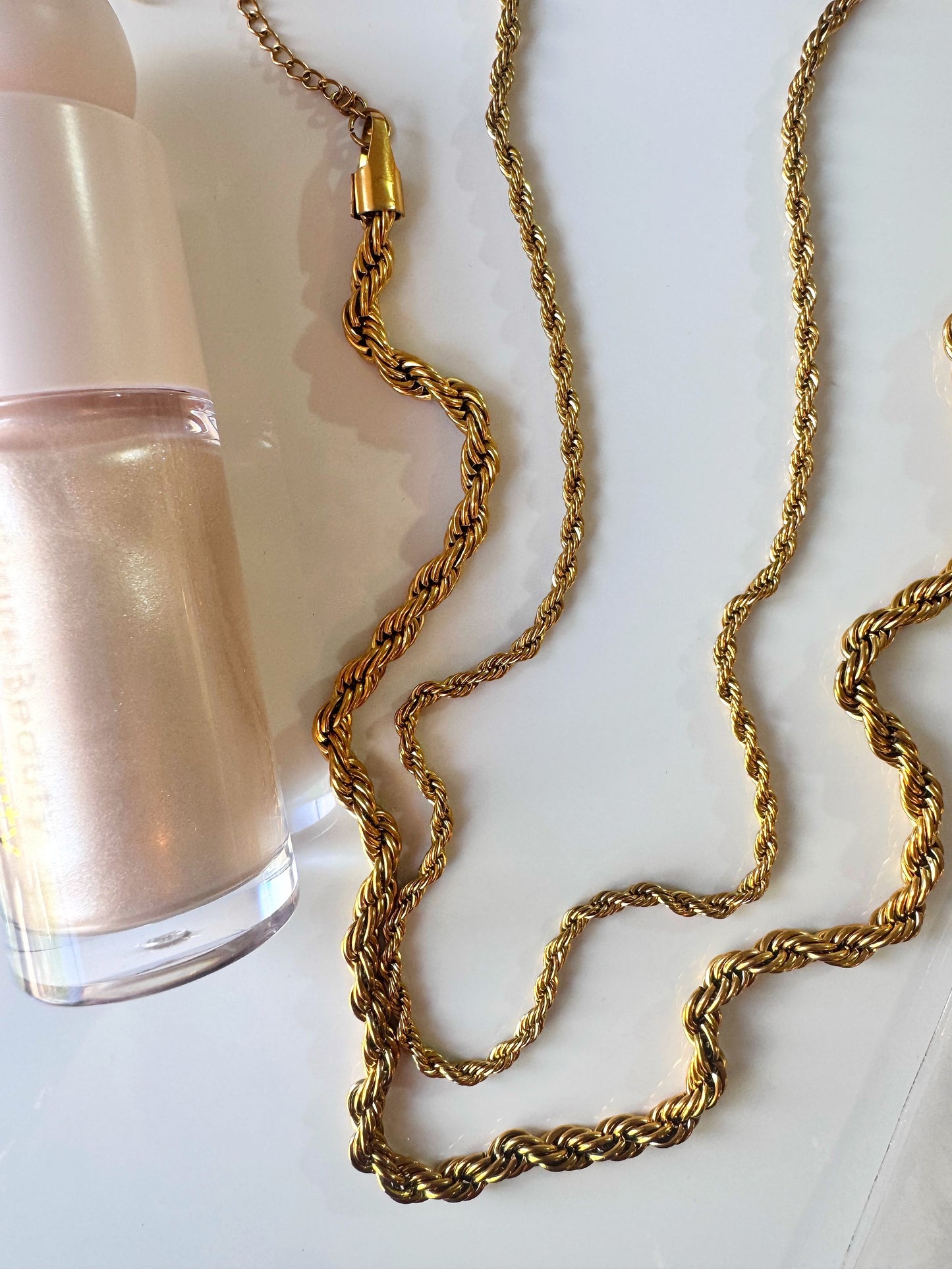 Dainty Henry Rope Necklace