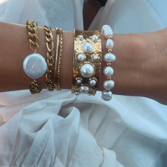 Golden Tide Bangle