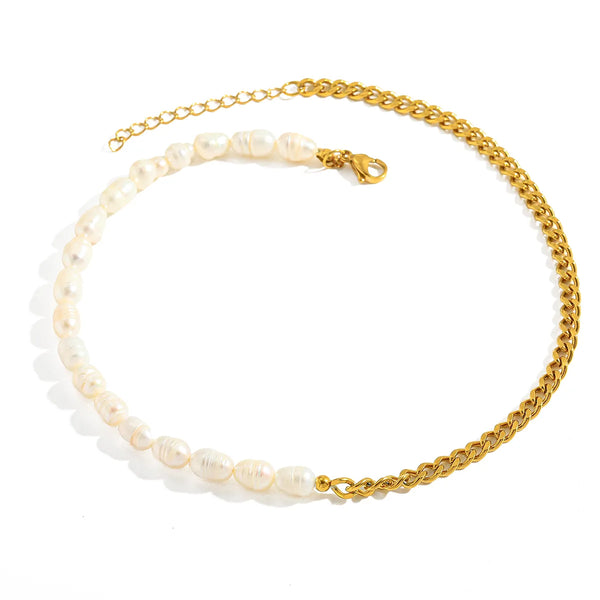 Lucia Pearl Necklace