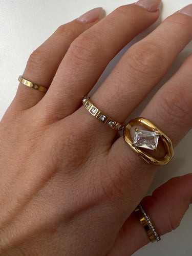 Lover Girl Ring (Midi or Pinky Ring)