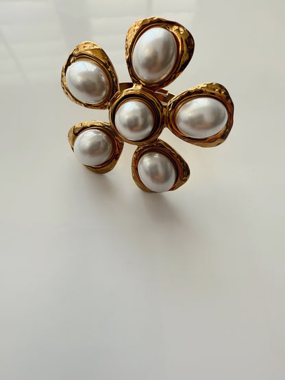 Côte d’Azur Petal Ring