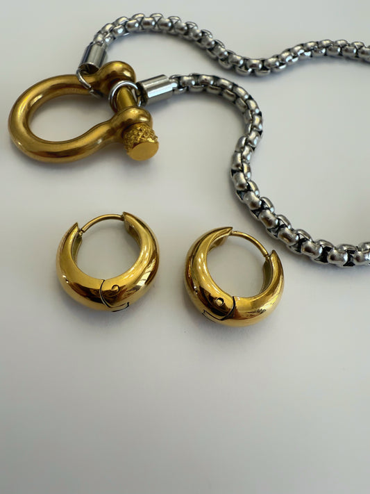 Golden Huggies