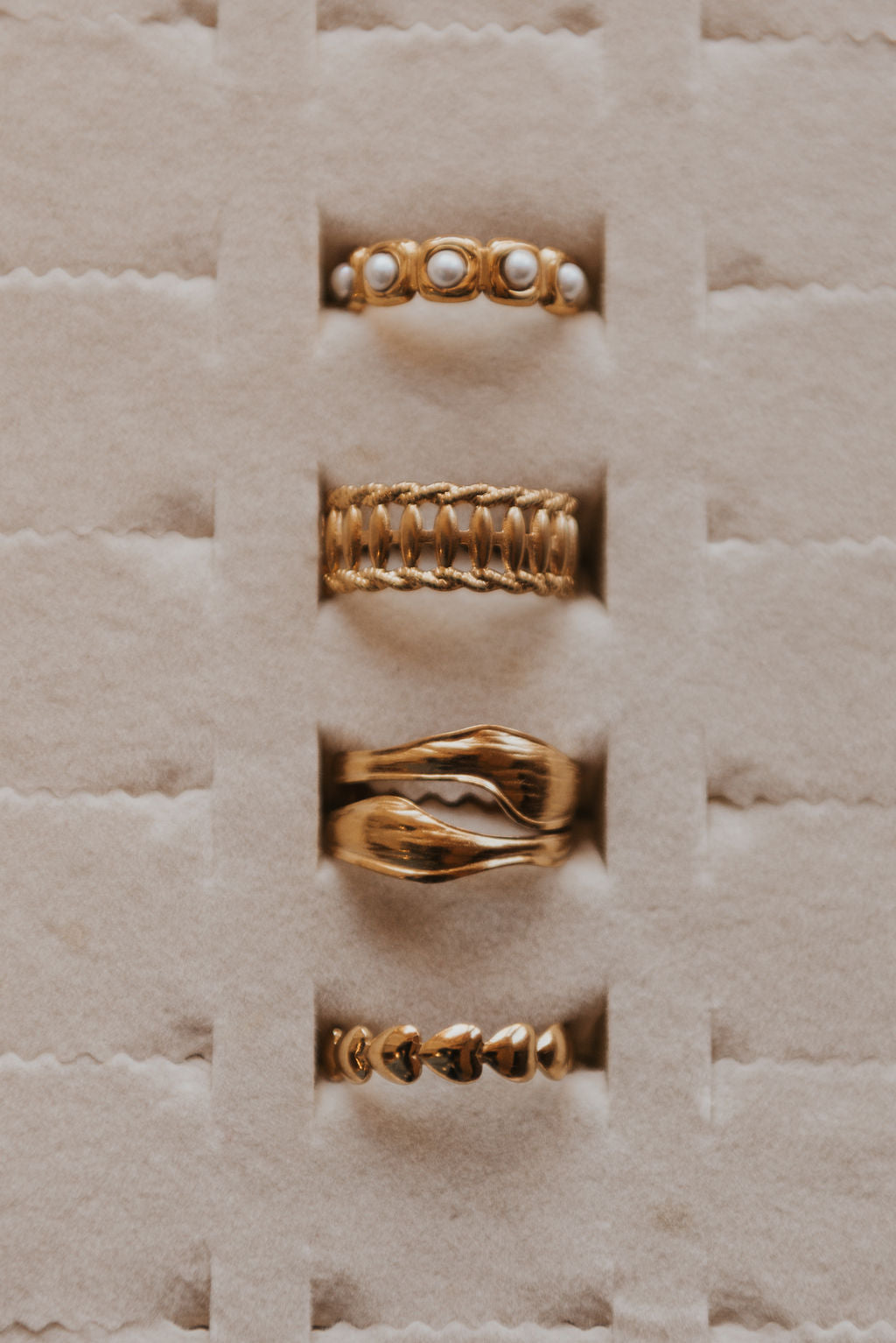 February Ring Set