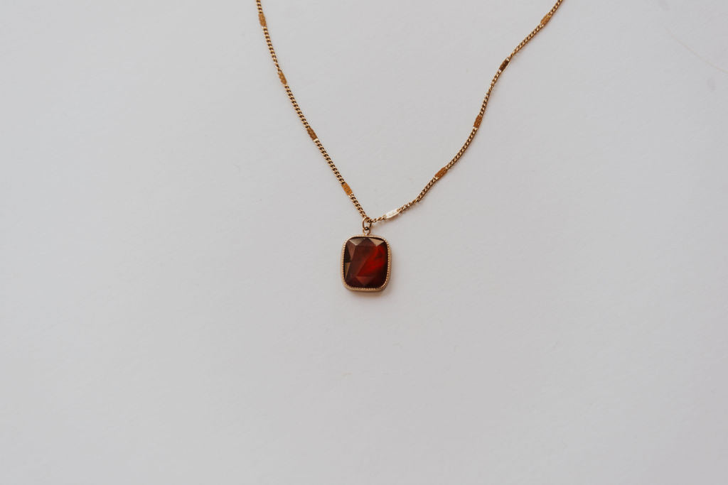 Noa Stone Necklace Pendant (3 Colors)