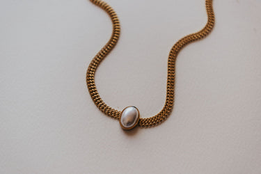 Eleanor Pearl Necklace