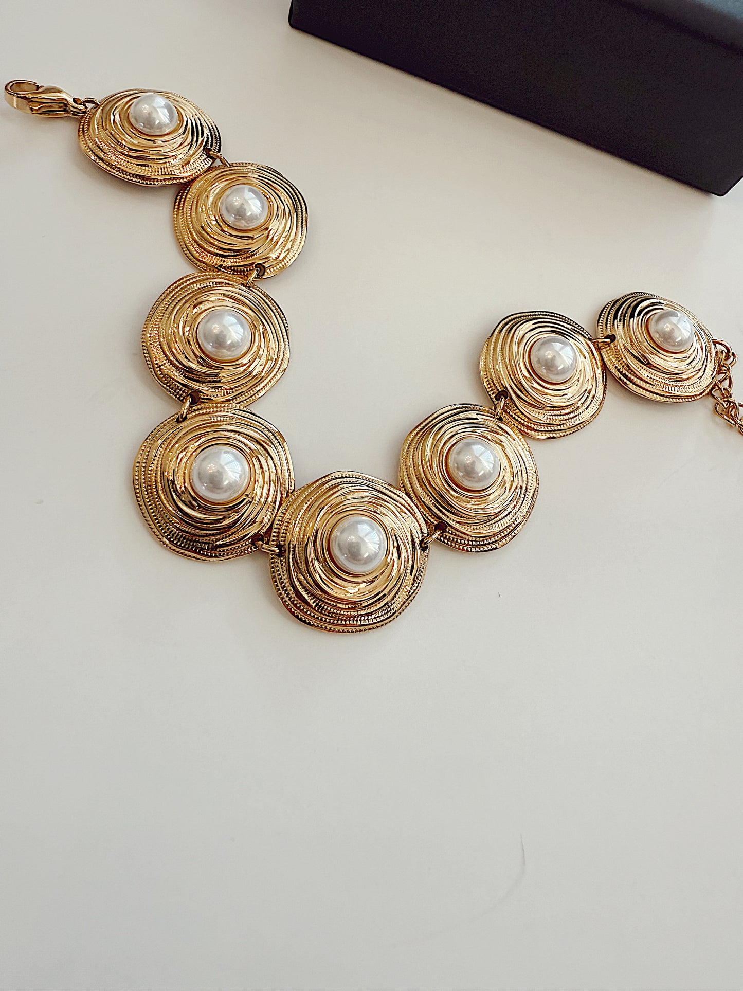 Presley Pearl Necklace