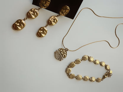 Solene Coin Necklace