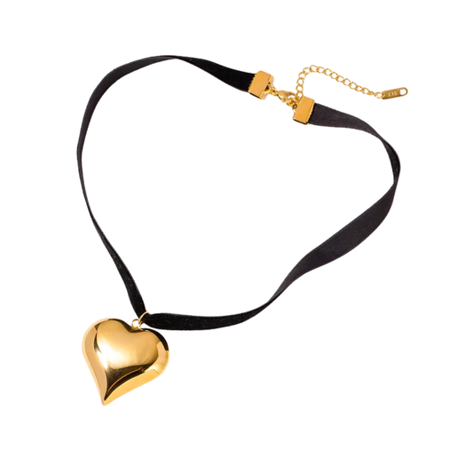 Mira Heart Choker