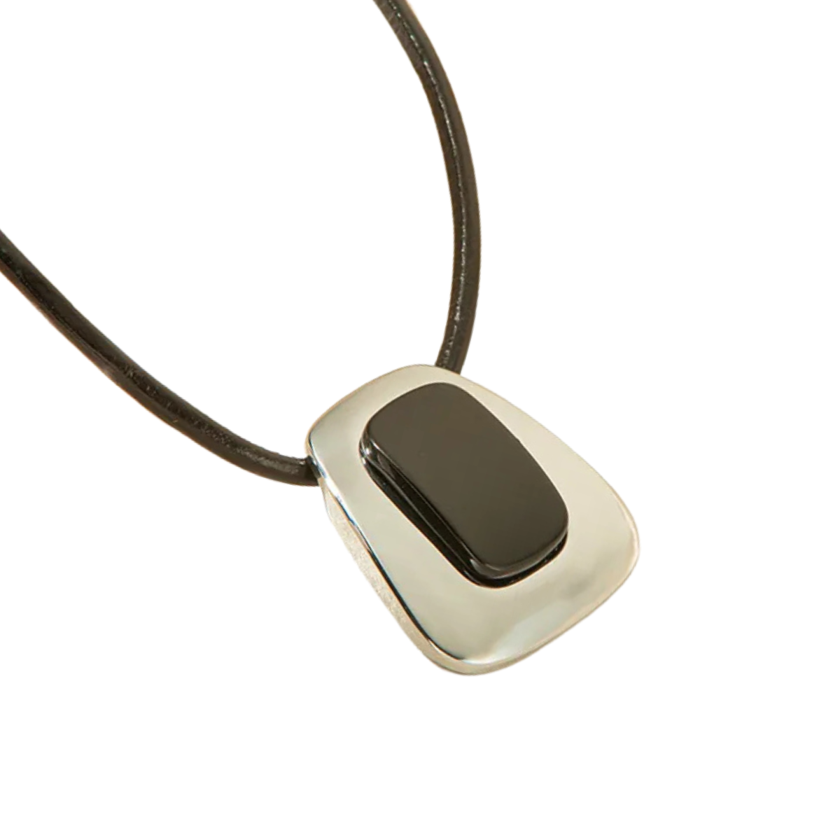 Rhett Onyx Pendant Necklace
