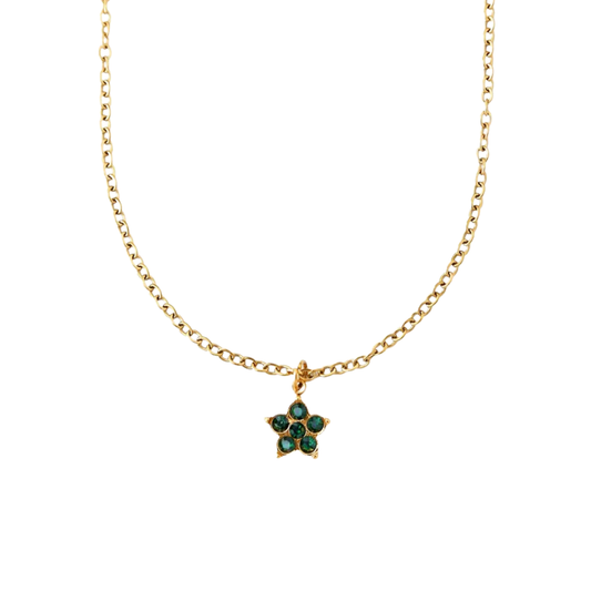 Elara Star Necklace
